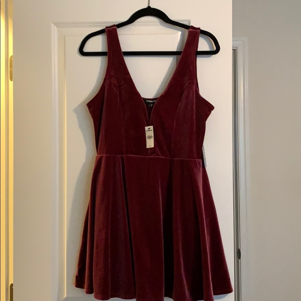 Express Dress (skort) Maroon